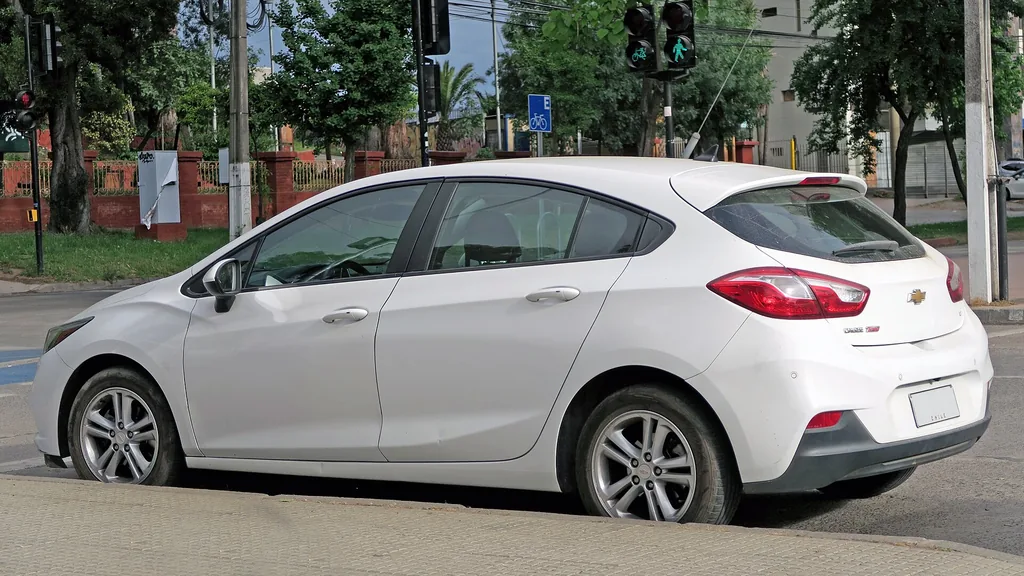 Cruze 2023: LT, LTZ, Midnight ou Sport RS — o que muda de uma para a outra