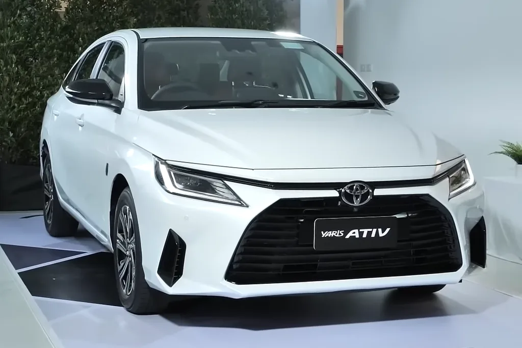 Yaris 2027: XR, XRE, XRX ou GR — o que muda entre as quatro versões